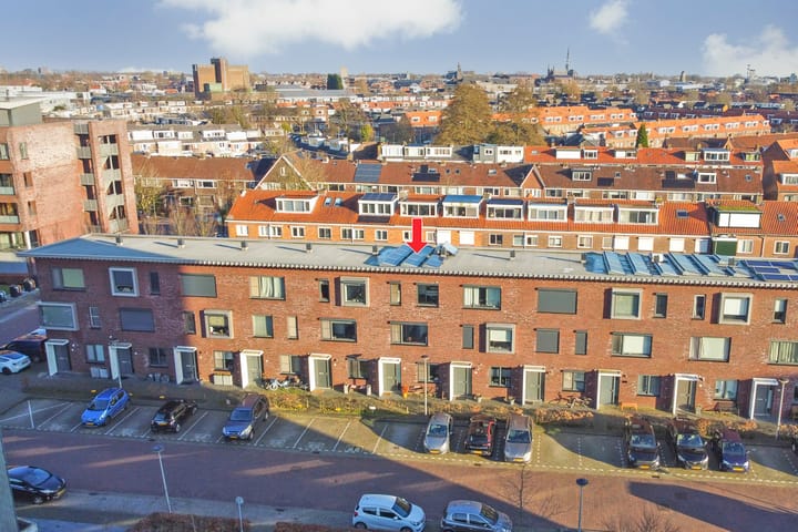 Foto 2 van Uiverplein 11