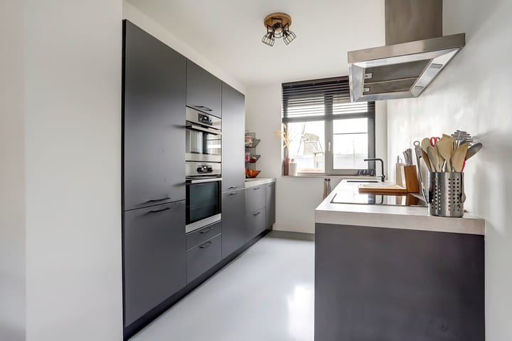 Foto 4 van Uiverplein 11