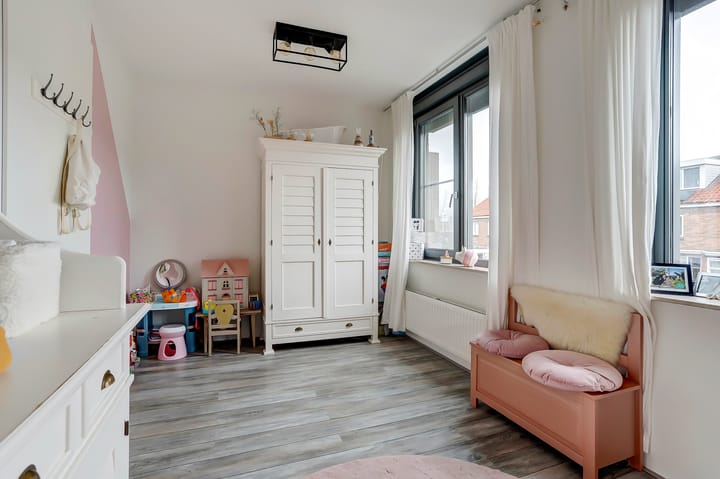 Foto 17 van Uiverplein 11