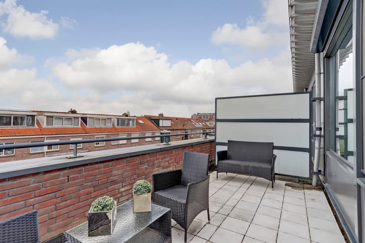 Foto 26 van Uiverplein 11