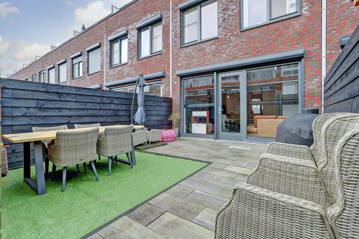 Foto 29 van Uiverplein 11