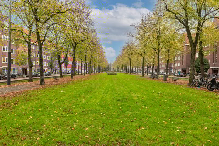 Foto 39 van Churchill-laan 82-3