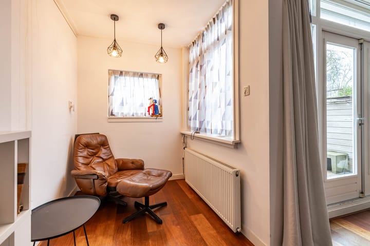 Foto 9 van Adelheidstraat 22