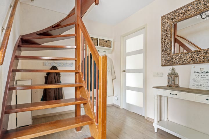 Foto 16 van Elisa van Calcarstraat 7