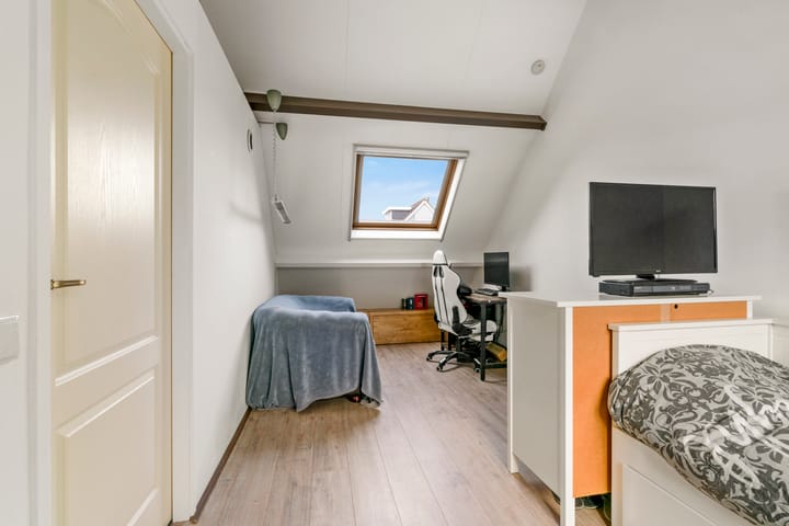 Foto 22 van Elisa van Calcarstraat 7