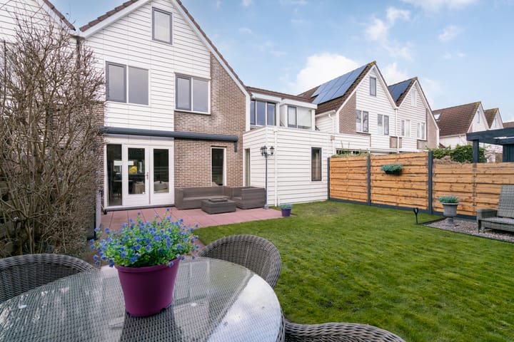 Foto 37 van Elisa van Calcarstraat 7