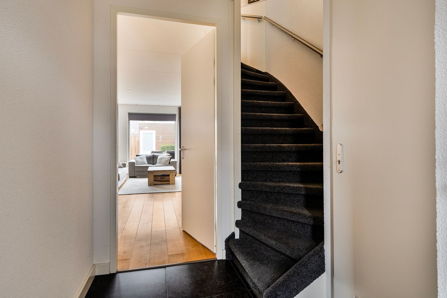 Foto 10 van Schatbewaardershof 31