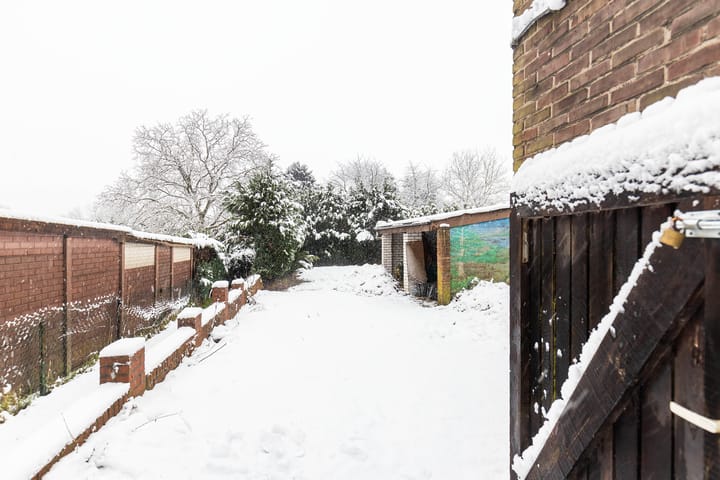 Photo 7 of In de Camp 19