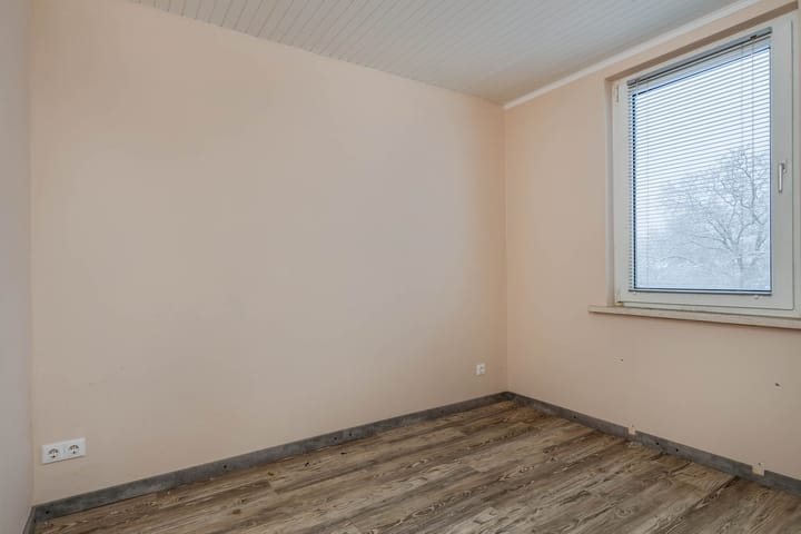 Photo 16 of In de Camp 19