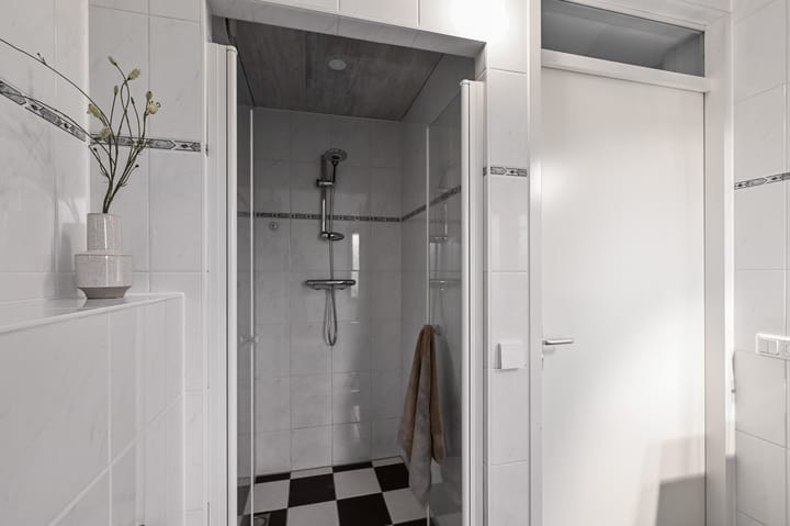 Foto 14 van Count Basielaan 16