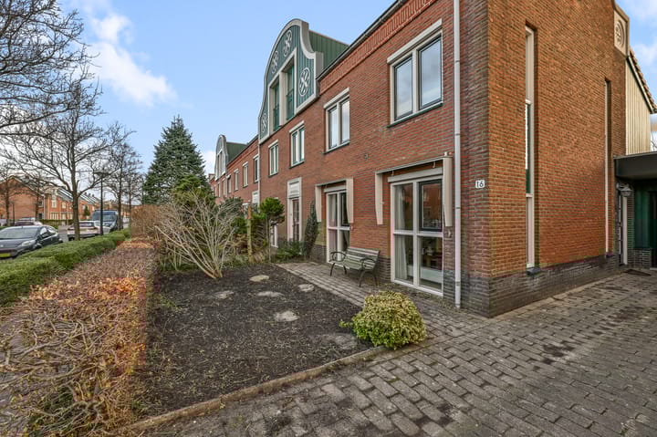 Foto 28 van Count Basielaan 16