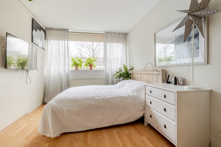 Foto 11 van Hindersteinstraat 154