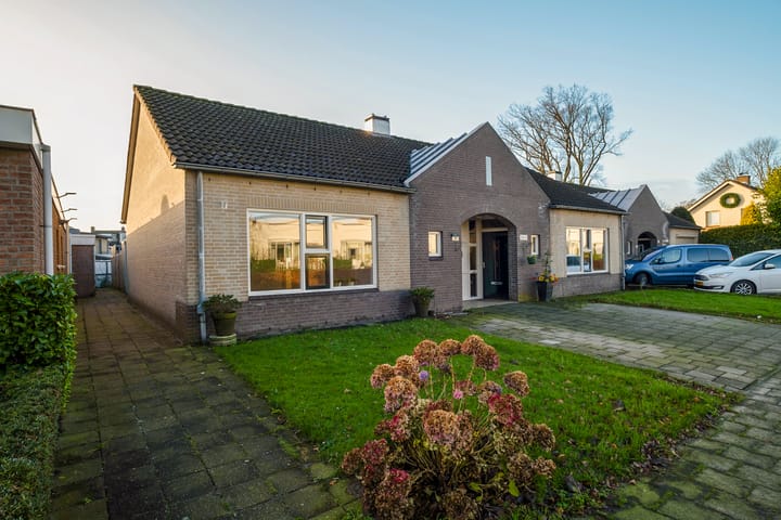 Foto 32 van Gladiolenstraat 109