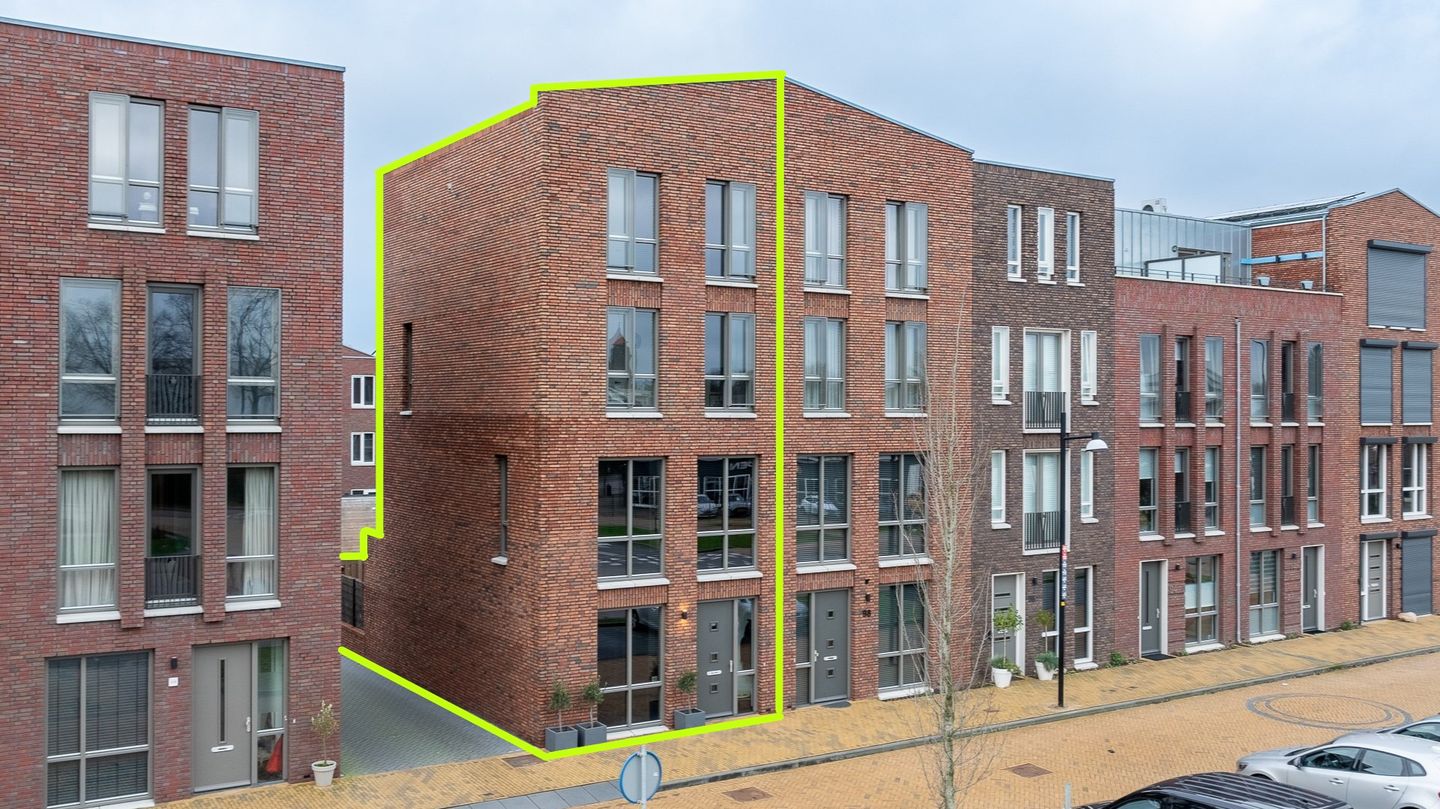 Foto 1 van Handelskade 100