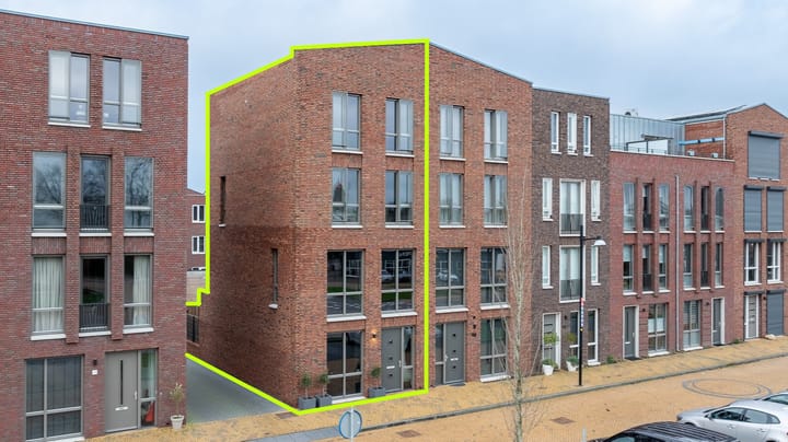 Foto 1 van Handelskade 100