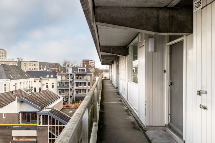 Foto 7 van Adriaan van Bergenstraat 306