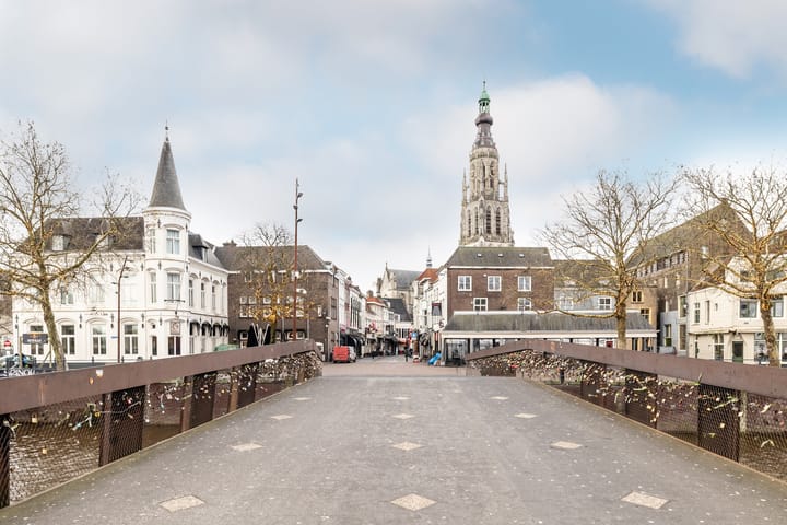 Foto 32 van Adriaan van Bergenstraat 306