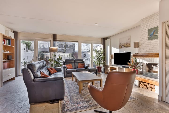 Photo 13 of Aalscholverstraat 24