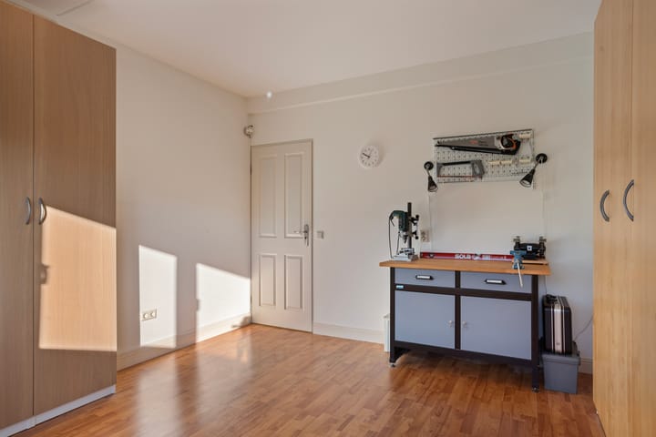 Photo 33 of Aalscholverstraat 24