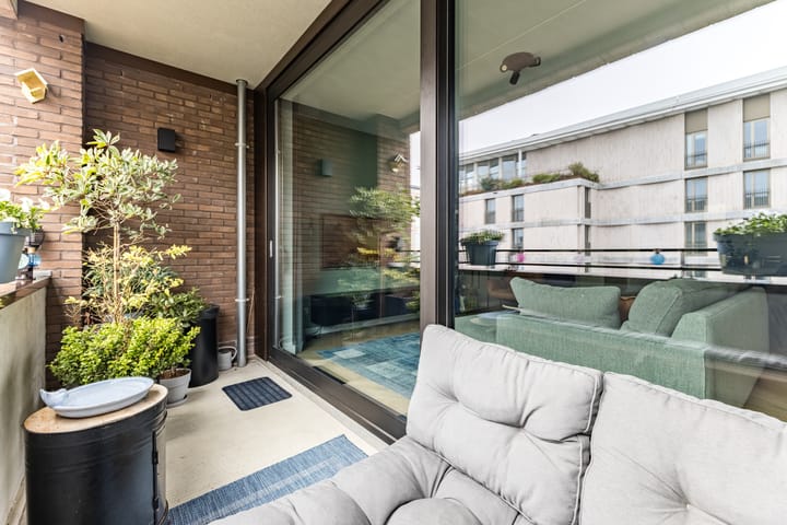 Foto 19 van Madridstraat 53