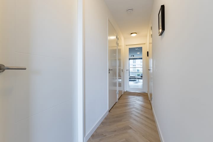 Foto 39 van Madridstraat 53