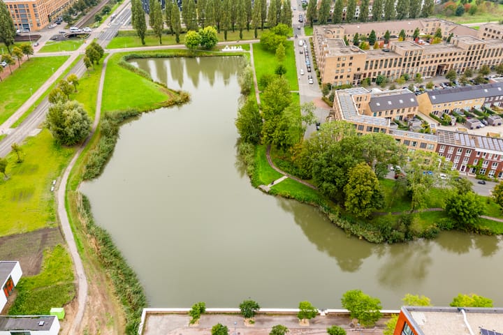 Foto 56 van Madridstraat 53