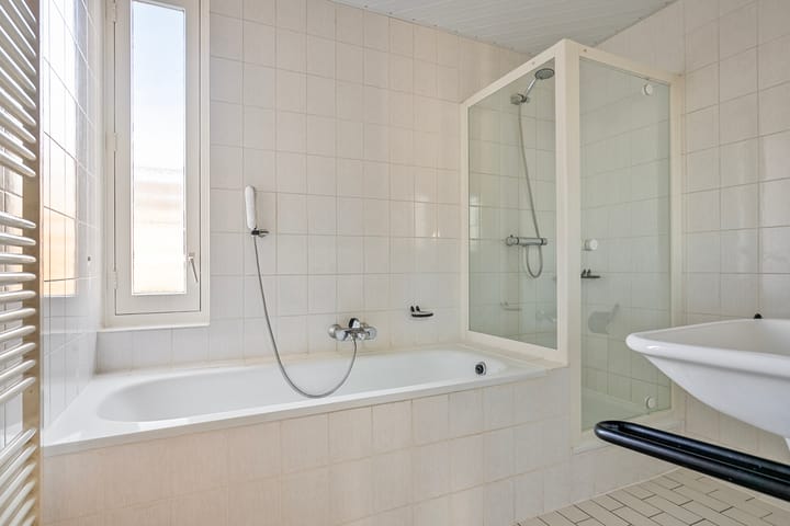 Foto 18 van Venusstraat 1