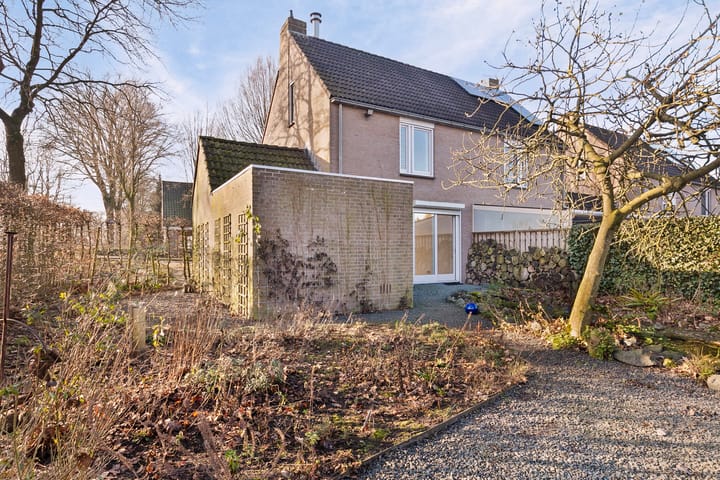 Foto 28 van Venusstraat 1