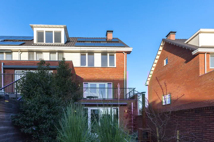 Photo 46 of Ad van der Steurzoom 26