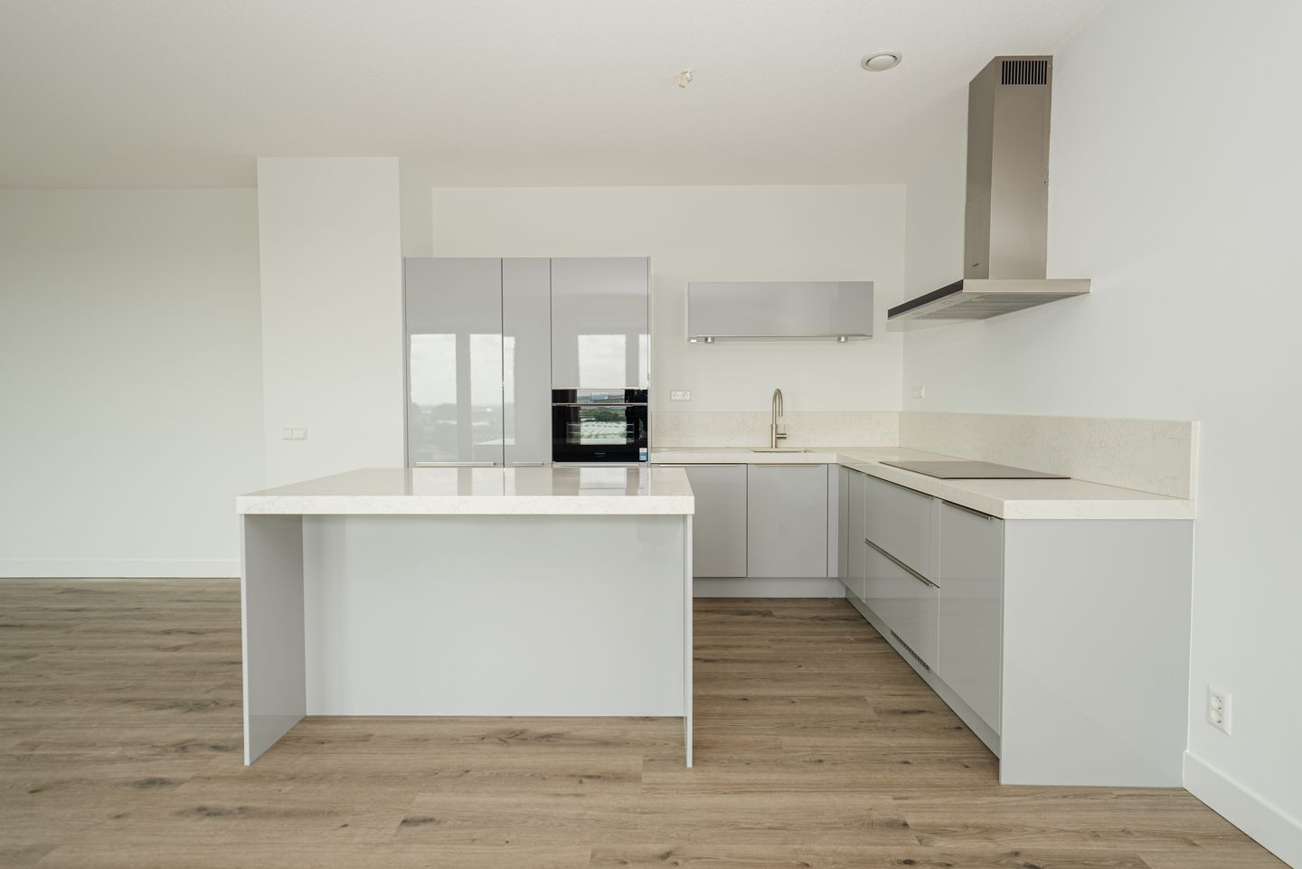 Foto 5 van Niemeyerstraat 100