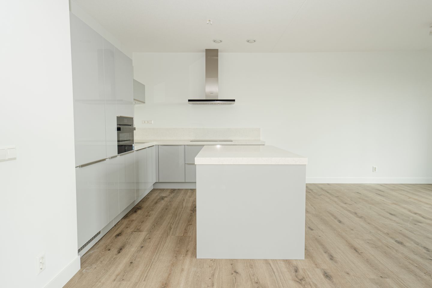 Foto 14 van Niemeyerstraat 100