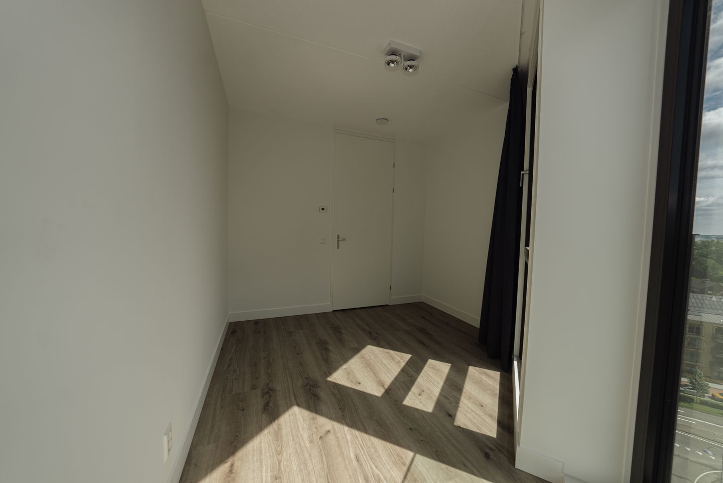 Foto 25 van Niemeyerstraat 100