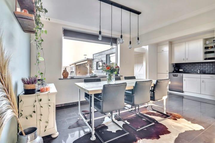 Foto 9 van Van Brederodestraat 12