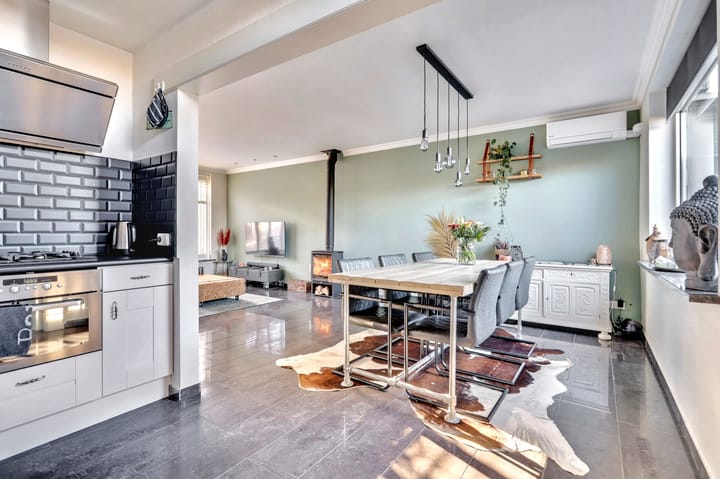 Foto 10 van Van Brederodestraat 12