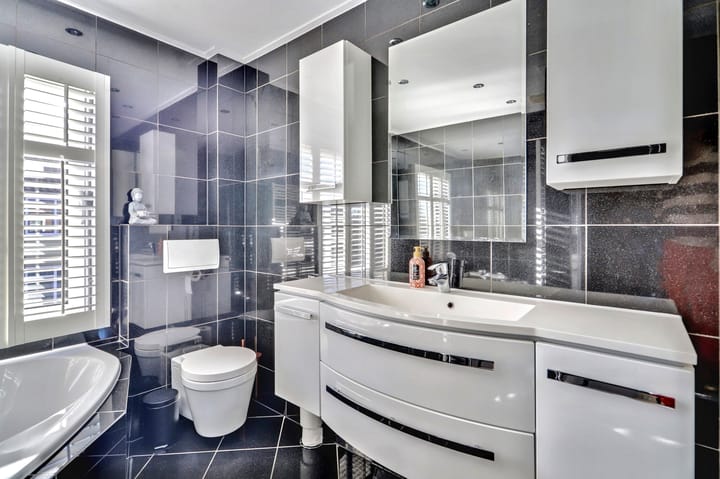 Foto 25 van Van Brederodestraat 12