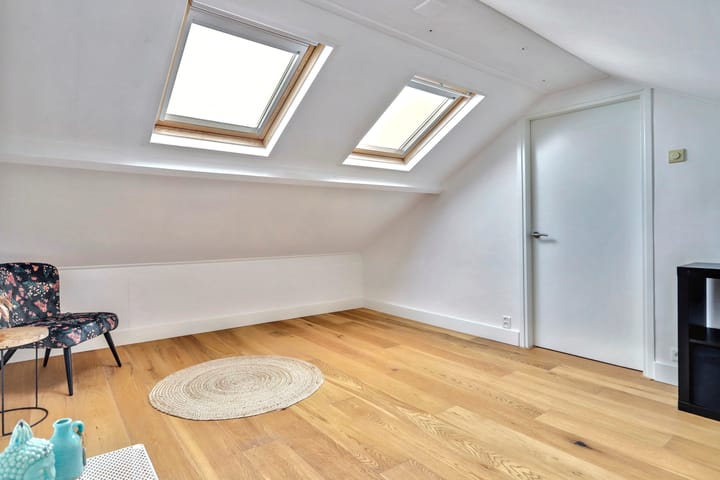 Foto 30 van Van Brederodestraat 12