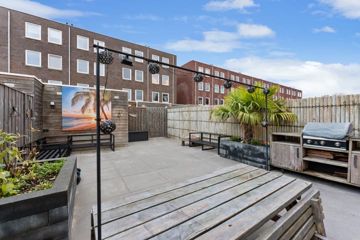 Foto 2 van Pieter van den Hoogenbandstraat 39