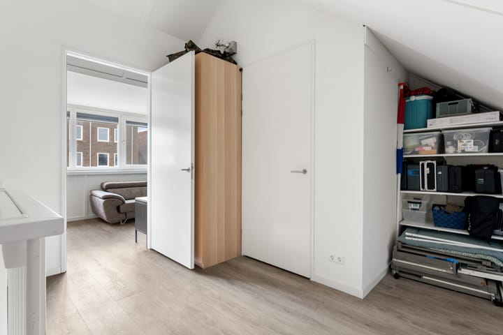 Foto 44 van Pieter van den Hoogenbandstraat 39