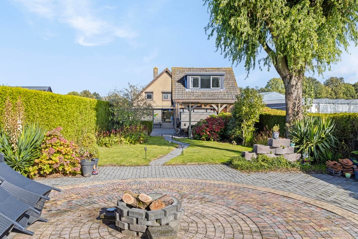 Photo 26 of Biezenstraat 24