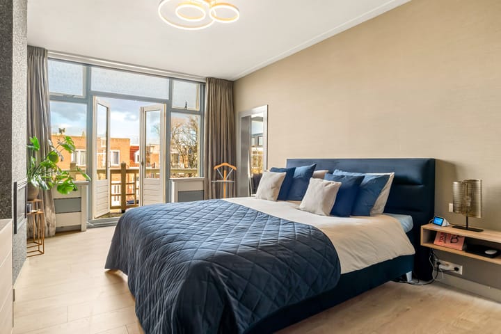 Foto 41 van Huygensstraat 16