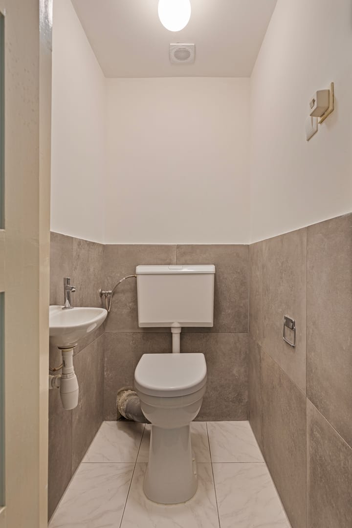 Foto 10 van van Zegwaardstraat 352