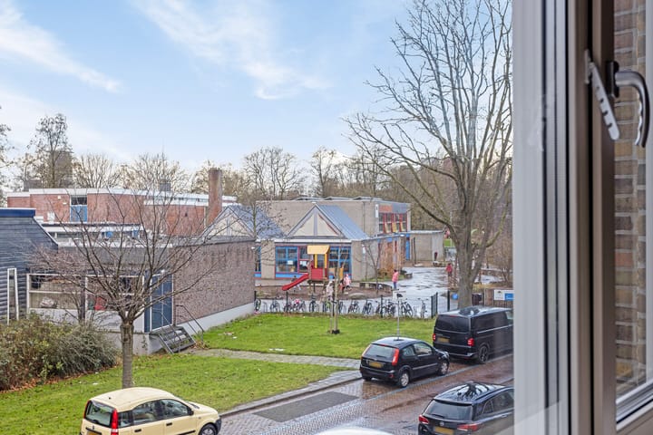 Foto 33 van van Zegwaardstraat 352