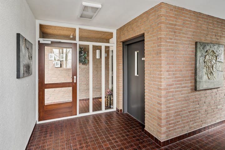 Photo 11 of Nieuwveld 128