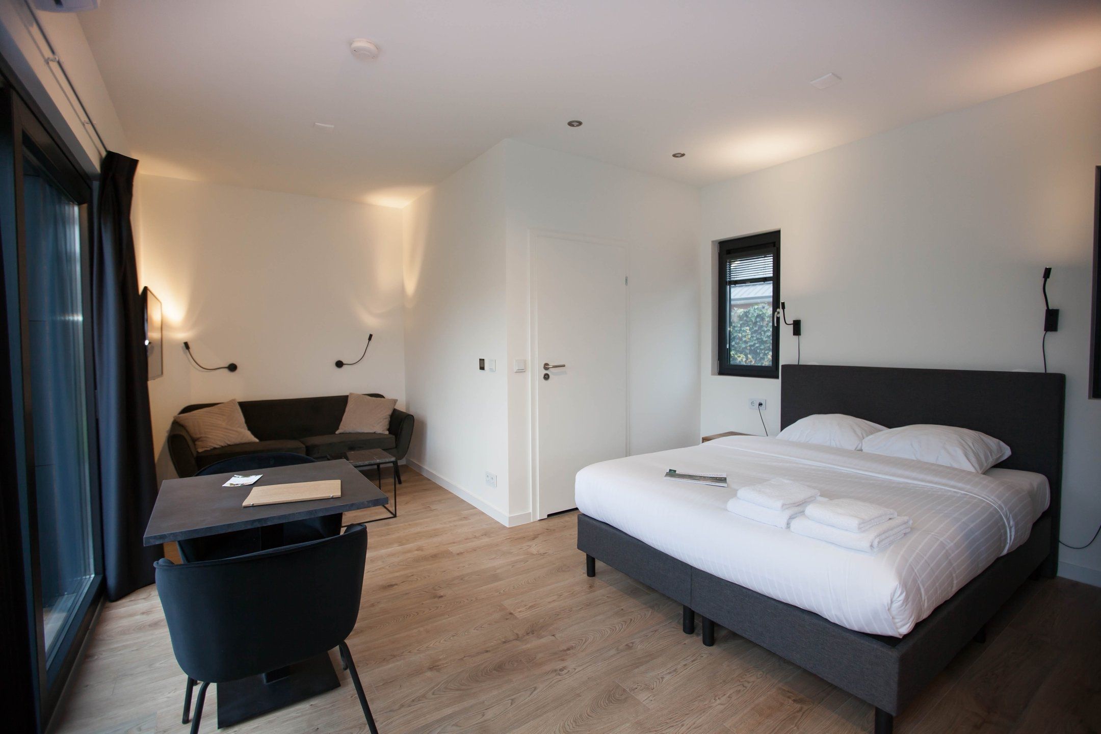 Photo 9 of Vosseveldseweg 8-29