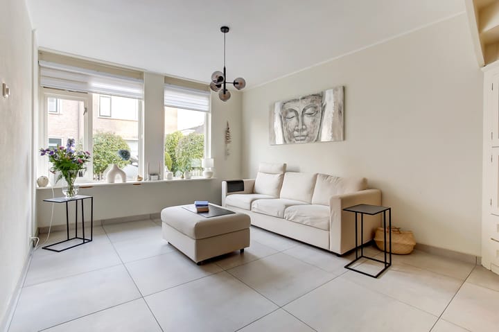 Foto 2 van van Neslaan 36