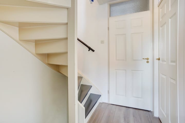 Foto 8 van van Neslaan 36