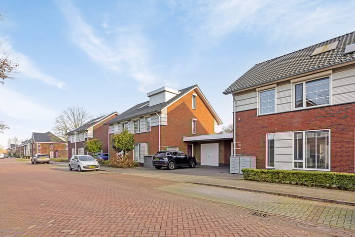 Foto 40 van Elzenseloop 68