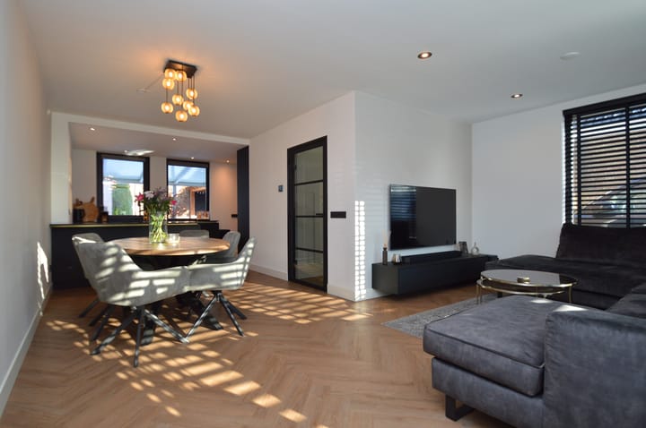 Foto 2 van Veenmossingel 123