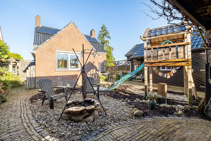 Foto 44 van Meidoornlaan 2-A