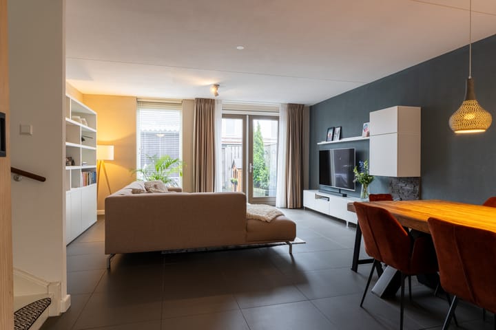 Foto 11 van Elsa Rubbensstraat 4